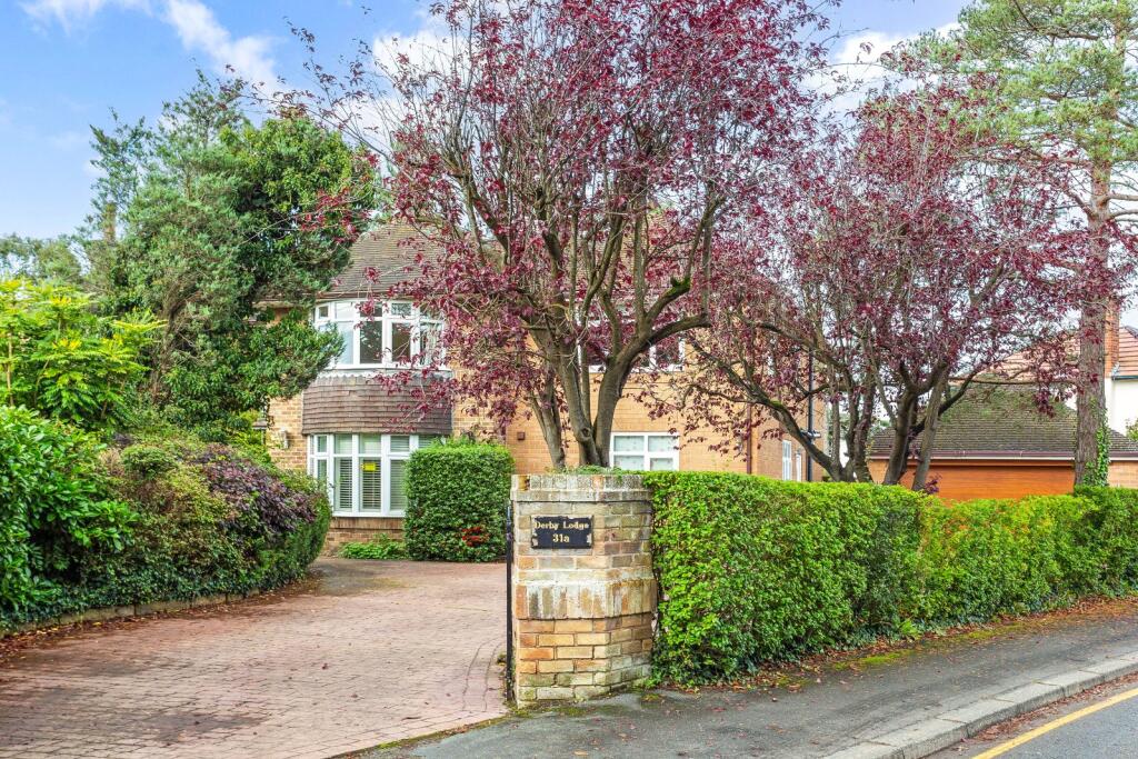 Main image of property: Curzon Park North, Chester, CH4