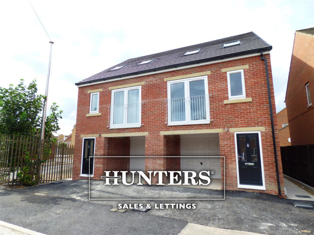 Main image of property: Aketon Road, Castleford, West Yorkshire