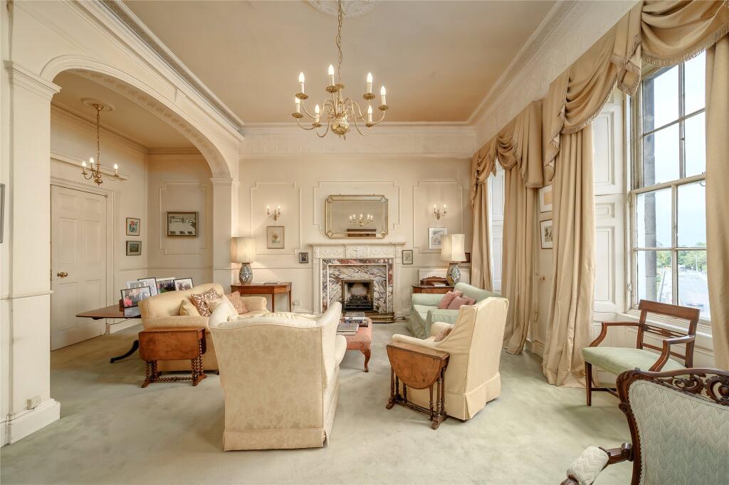 House in Edinburgh - View 5