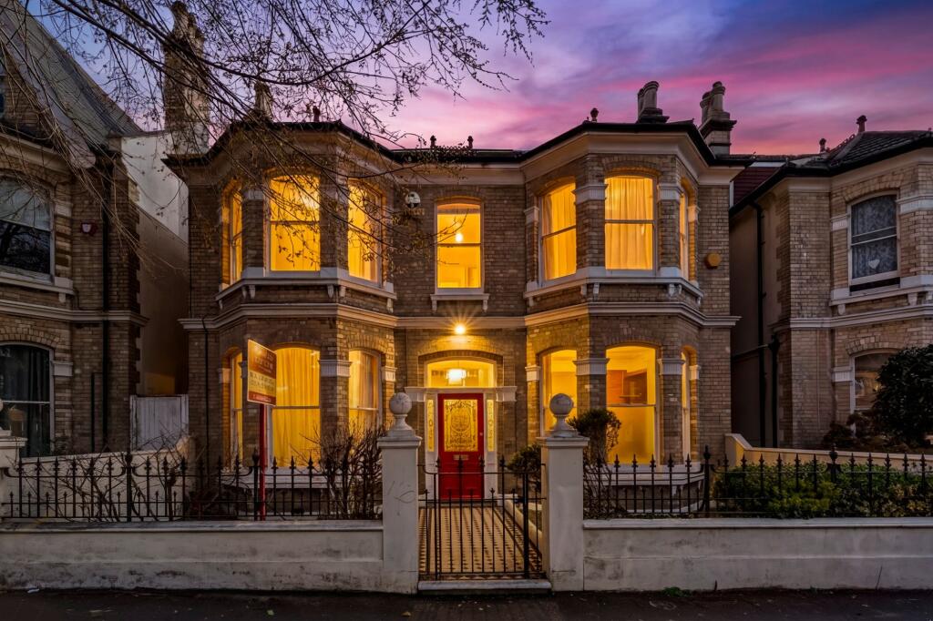 6-bed detached on Sackville Road, Hove, BN3, £1,300,000