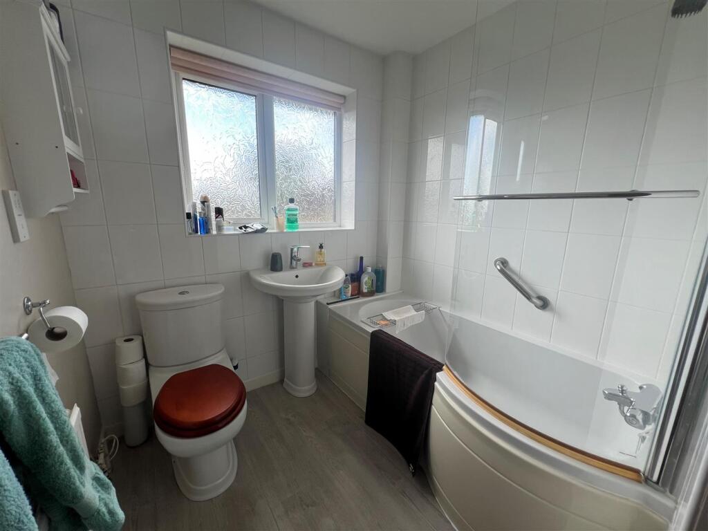 Additional image 10 of Greenway Close, Wincanton