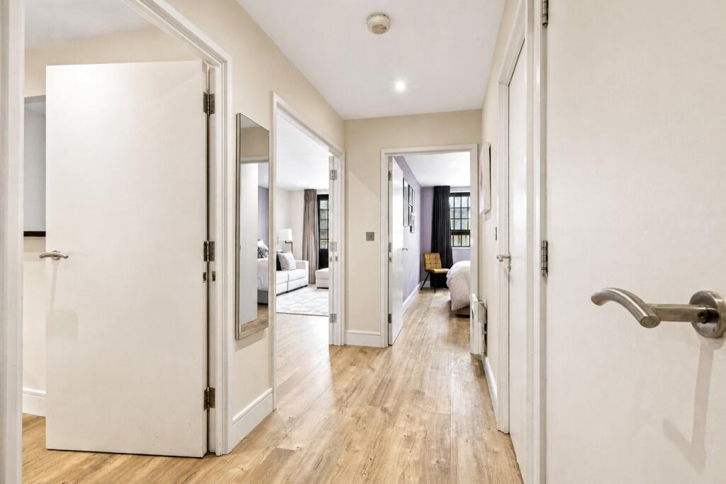 Apartment in London, Butler's Wharf, Bermondsey - More