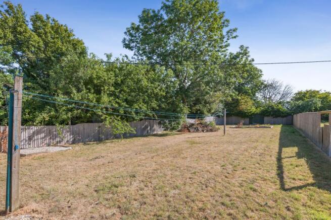Land at No 34 Broad Town Road, Broad Town, Swindon, SN4 7RB