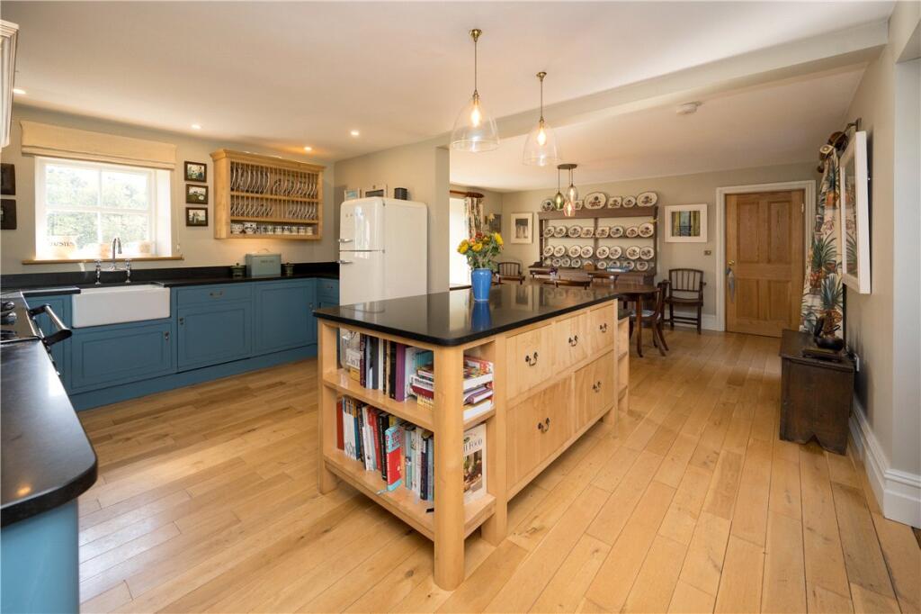 House in Bradford, Lothersdale - View 4
