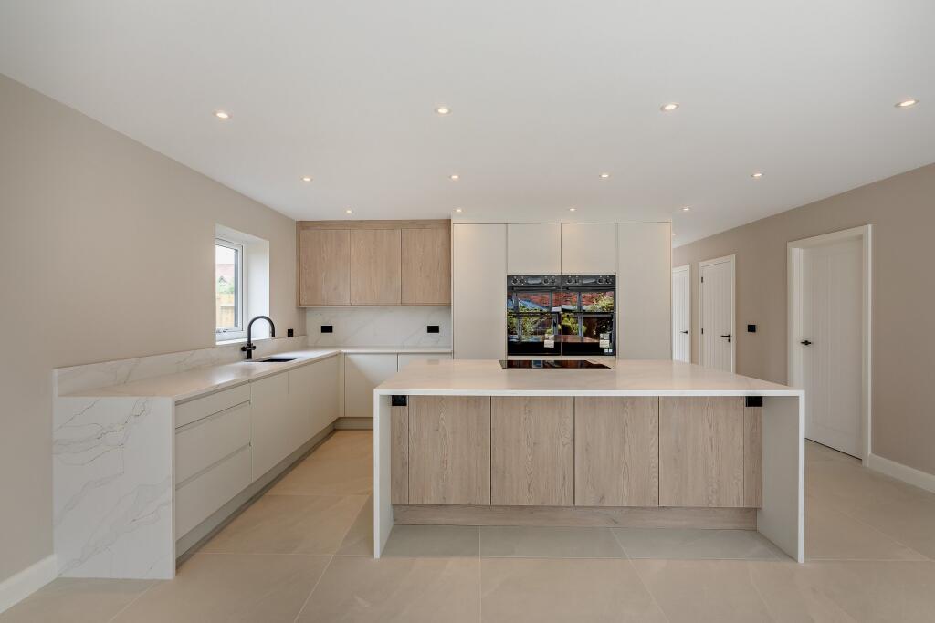 House in Baschurch, Walford Heath - View 2