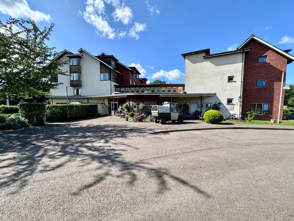 Main image of property: Leadon Bank, Orchard Lane, Ledbury, HR8