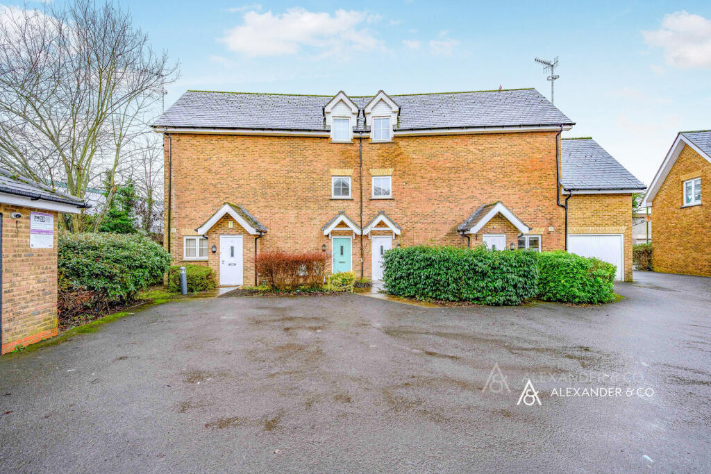 Main image of property: Fourdrinier Way, Hemel Hempstead, Hertfordshire, HP3