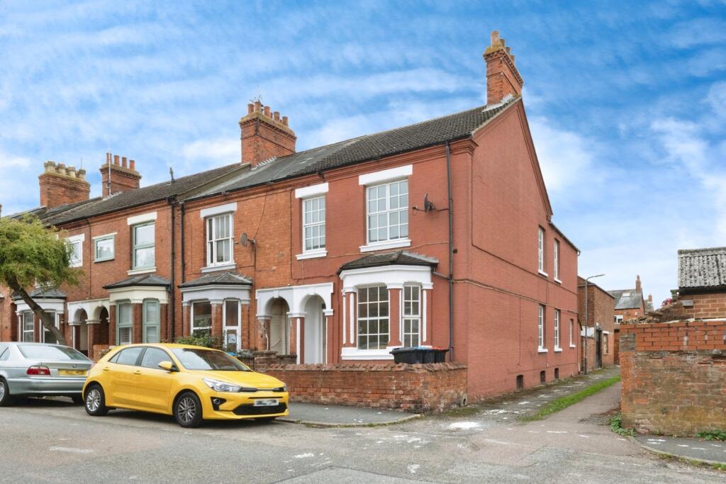 Main image of property: Cambridge Street, Wolverton, Milton Keynes, Buckinghamshire, MK12
