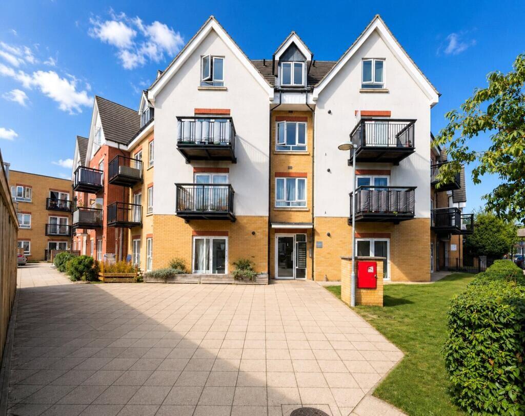 Apartment in Southall