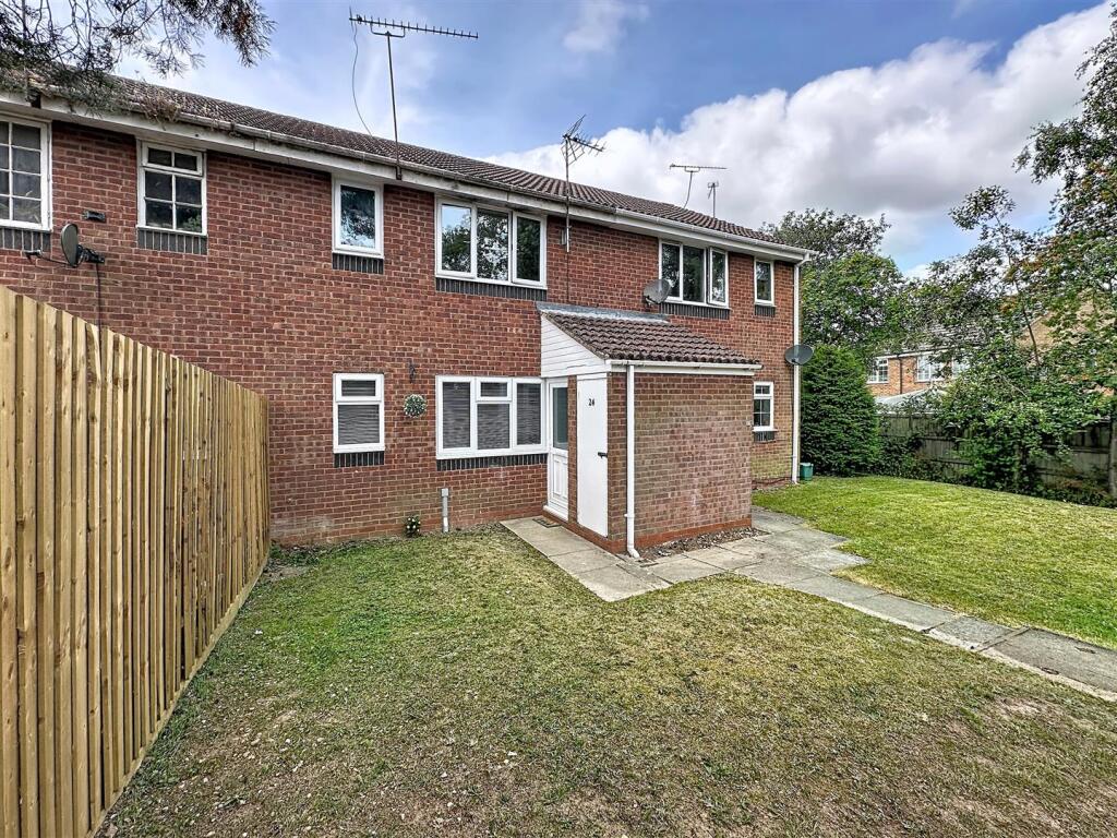 Main image of property: Ebourne Close, Kenilworth