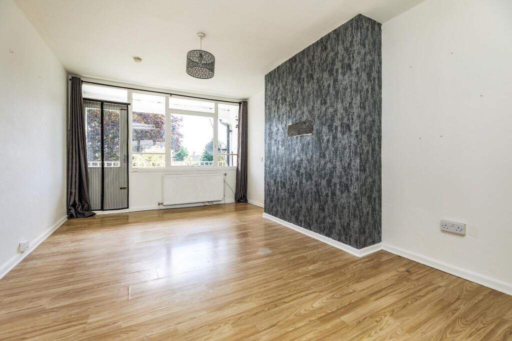 Apartment in Sheffield - View 5