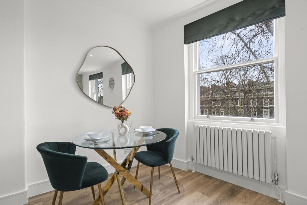 Studio flat for rent