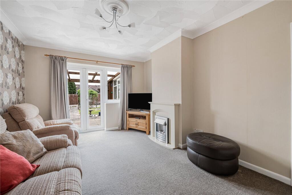 House in Burgess Hill, World's End - View 5