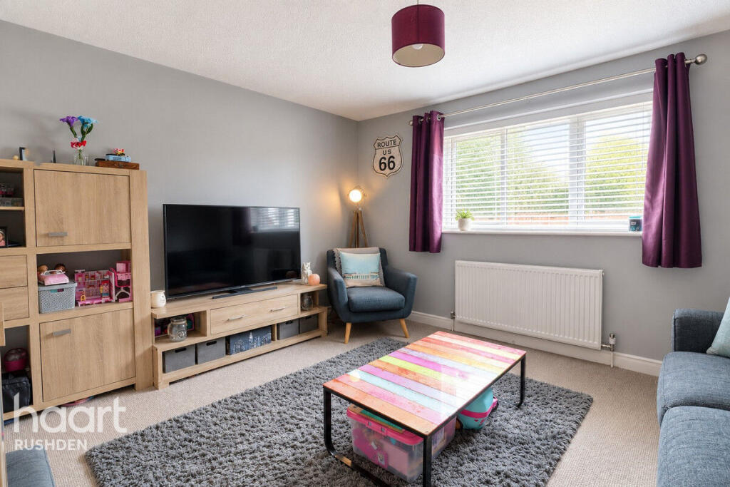 Apartment in Rushden, North Northamptonshire - View 4