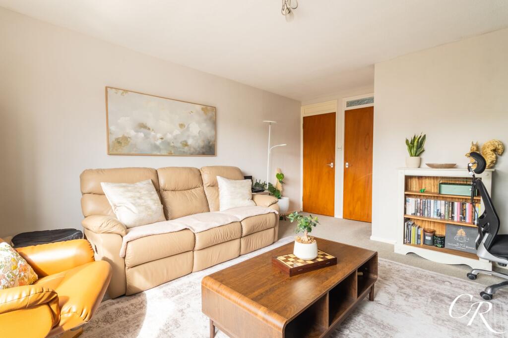 Apartment in Gloucester - View 5
