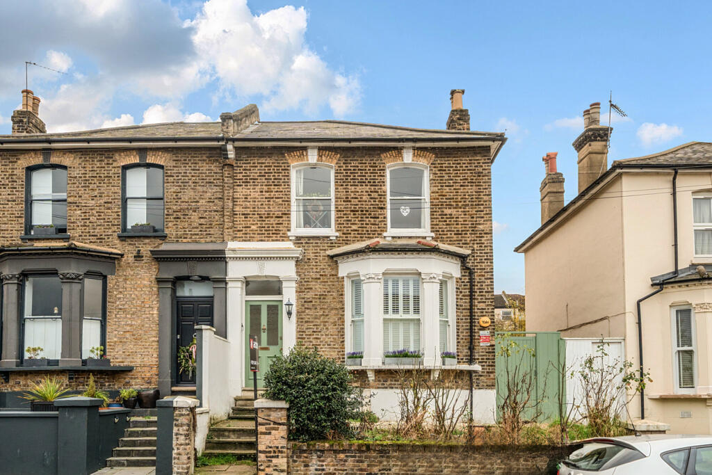 Main image of property: Bonfield Road, London
