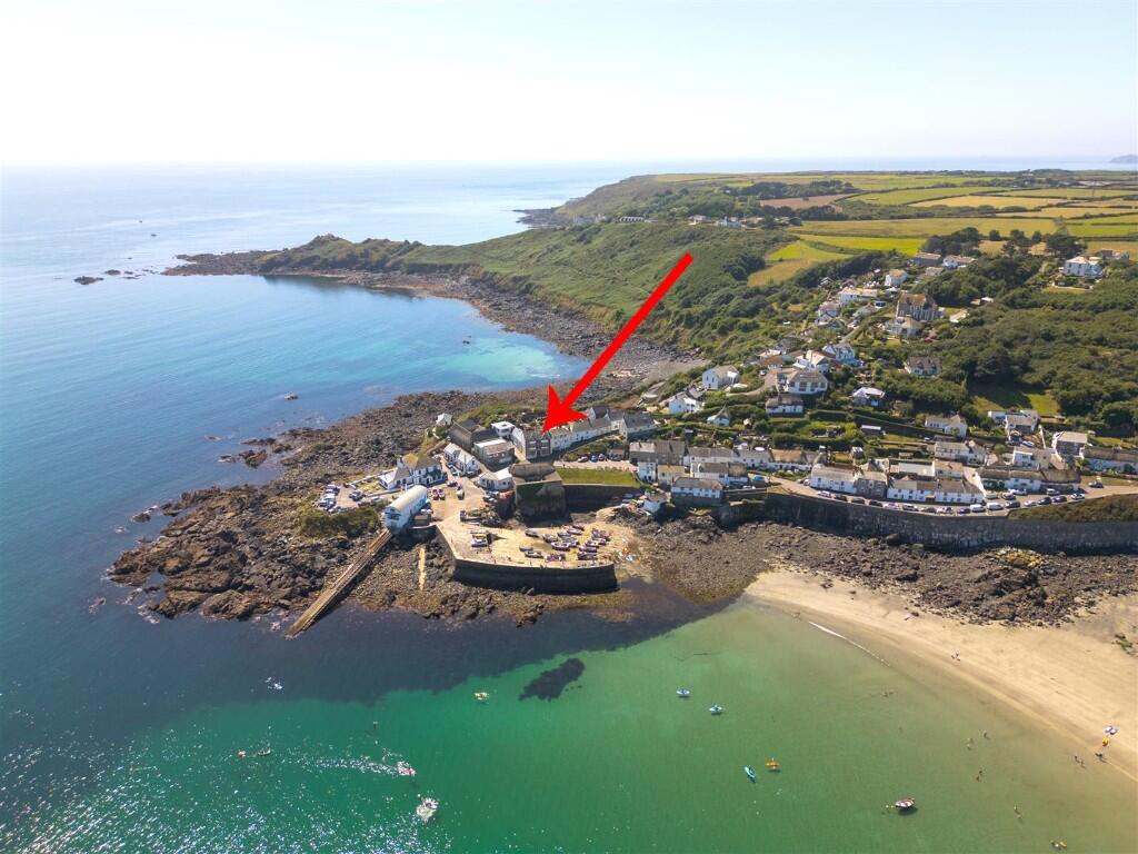 Main image of property: The Cove, Coverack