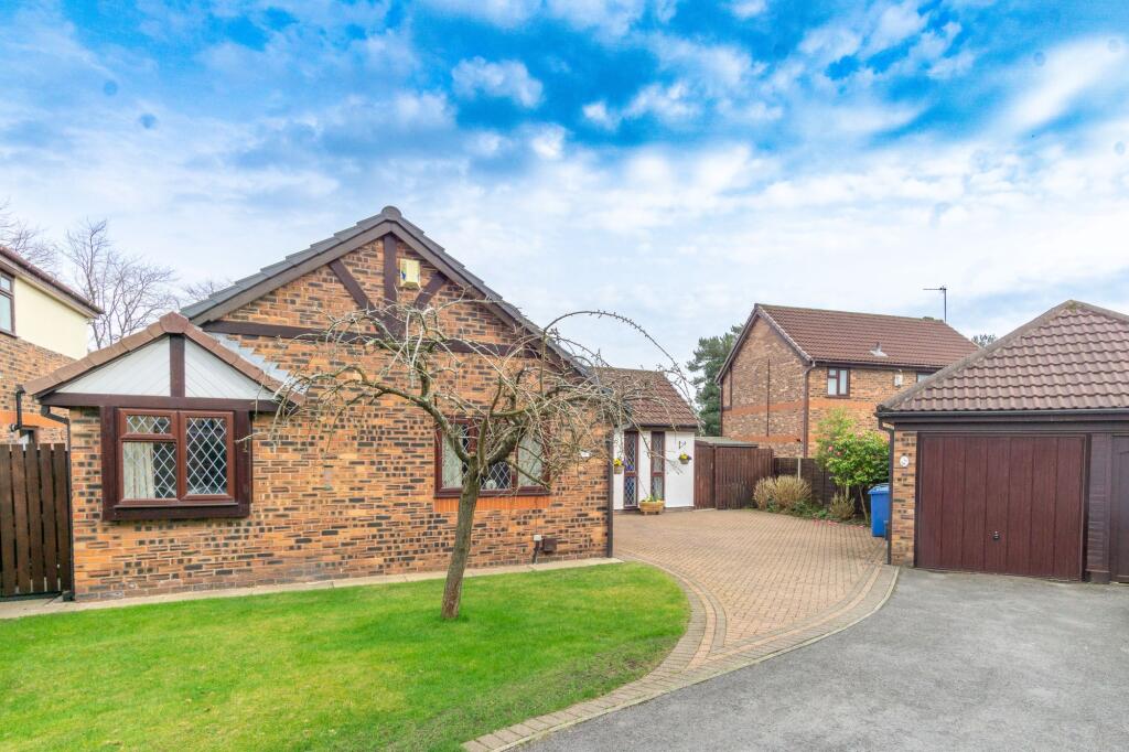 Main image of property: Ward Close, Westbrook, WA5 8XY