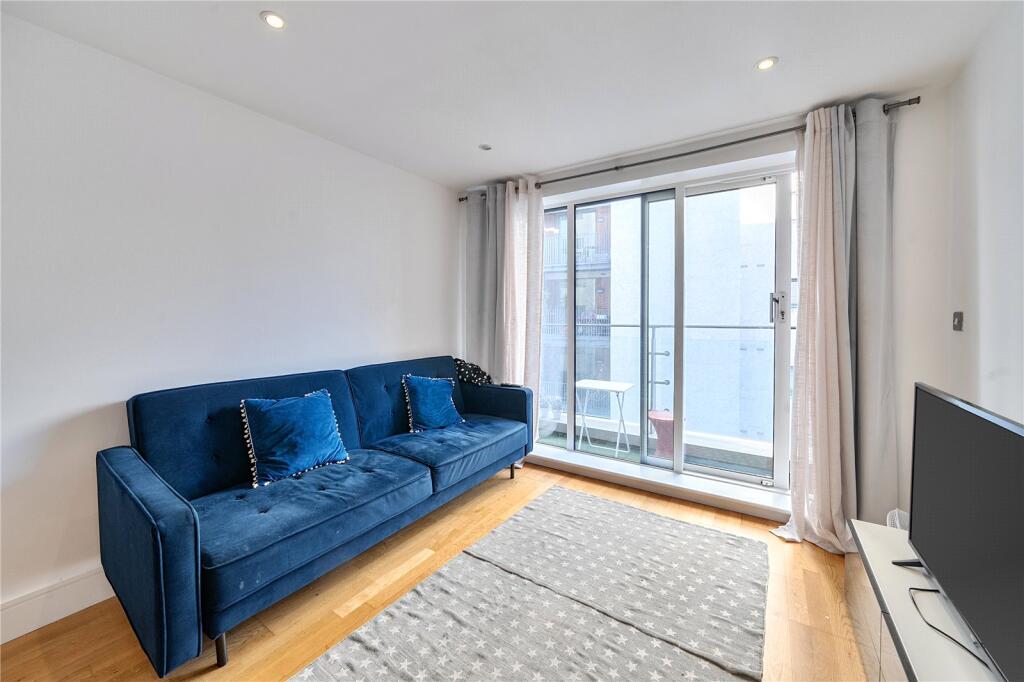 Apartment in London - More