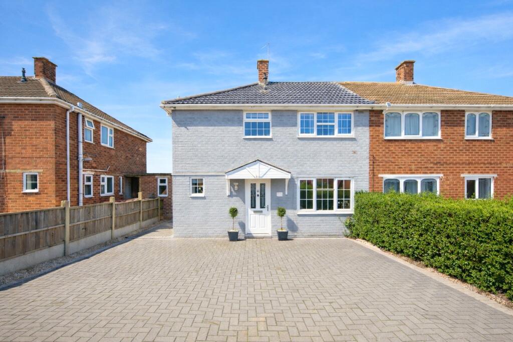 Main image of property: Marston Lane, Bedworth, Warwickshire, CV12