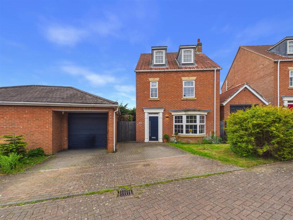 Main image of property: Trinity Fold, Brough