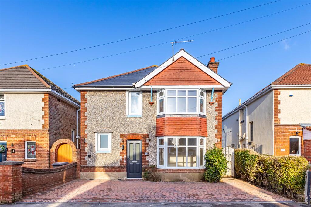 Main image of property: Queen Mary Avenue, Bournemouth