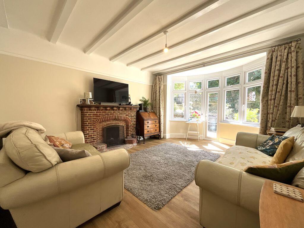 House in Bournemouth, Southbourne - More