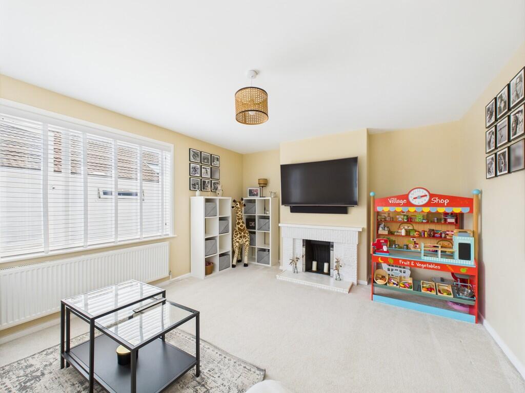 7, Poundfield Close, Stratton photo 4