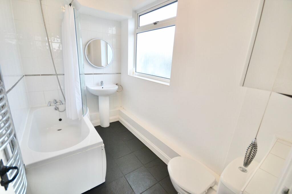 House in Leicester - View 4