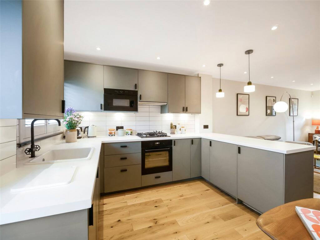 Preston Place, Glasgow, G42 photo 3