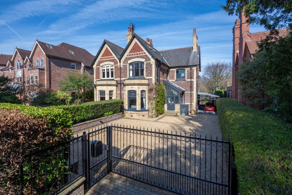 Main image of property: Hawthorn Lane, Wilmslow