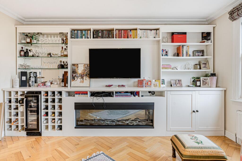 House in London - More
