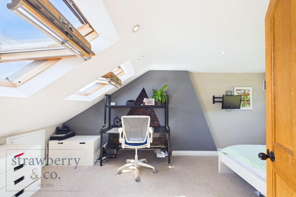House in Bristol, St Werburgh's - View 3