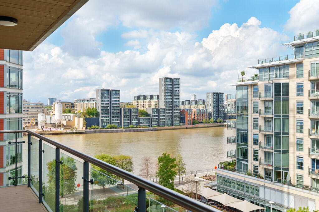 Main image of property: Spinnaker House, Battersea Reach