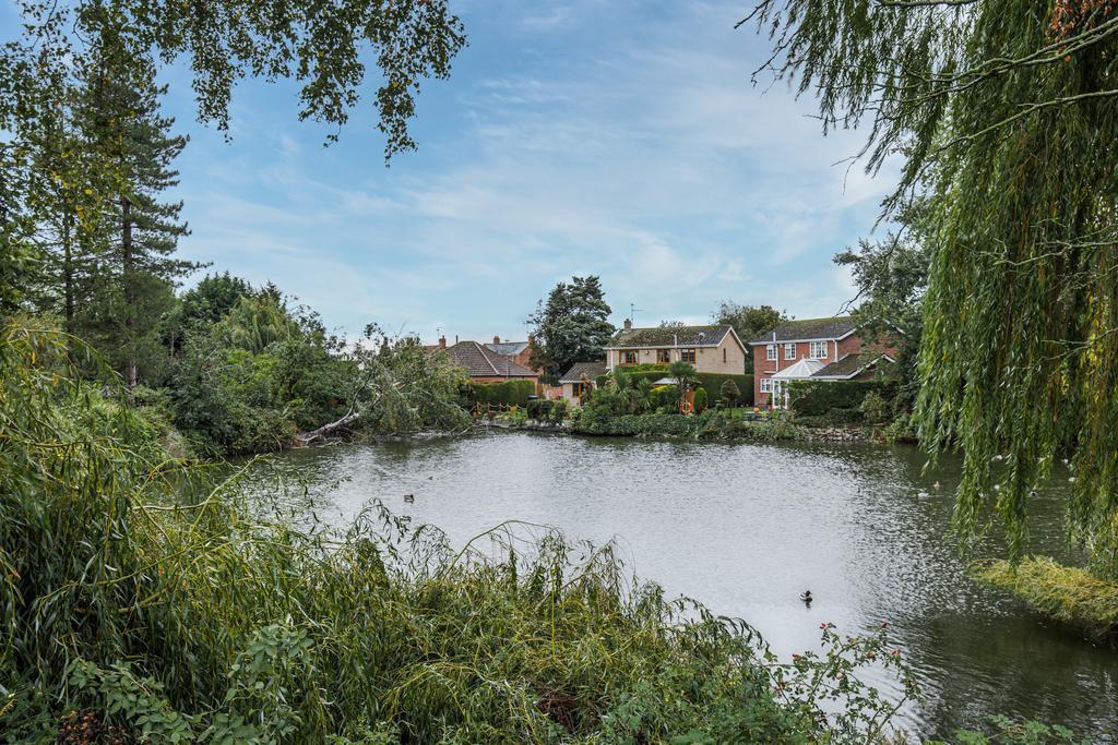 House in Peterborough - View 3