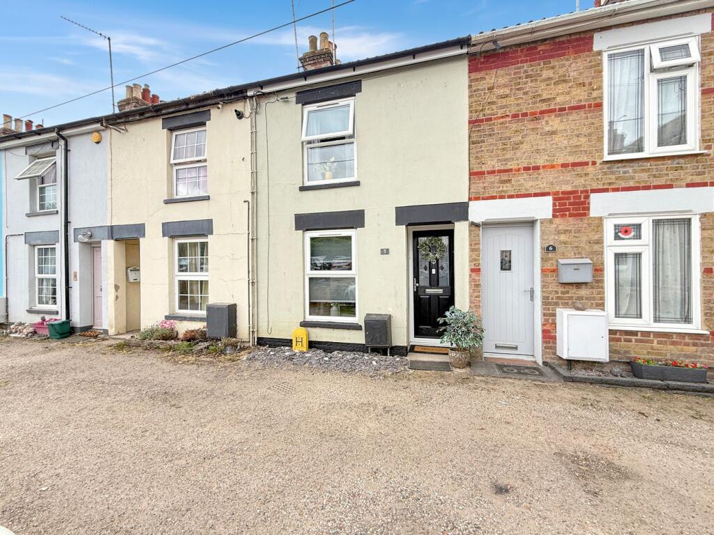 Main image of property: Spencer Square, Braintree, CM7