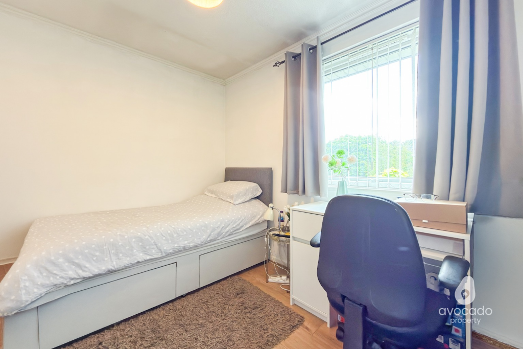 Quintilis, Bracknell - More