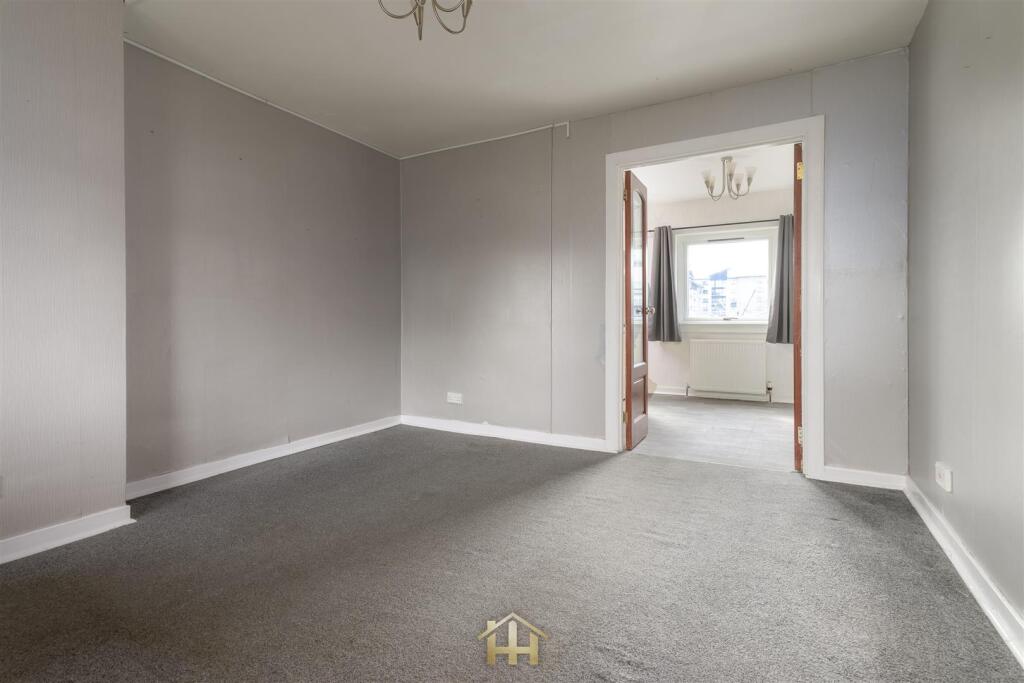 House in Dundee - View 5