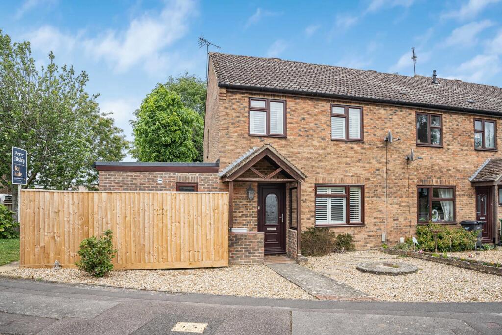 Main image of property: Meadow Bank, Faringdon, Oxfordshire, SN7