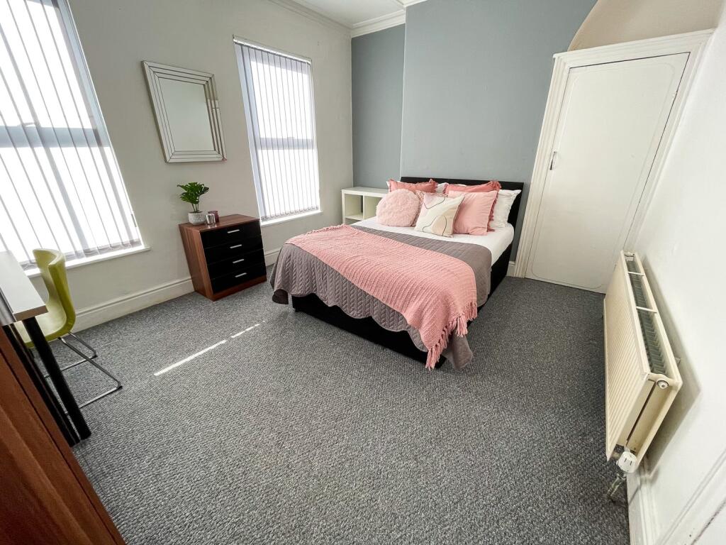 House in Liverpool - View 2