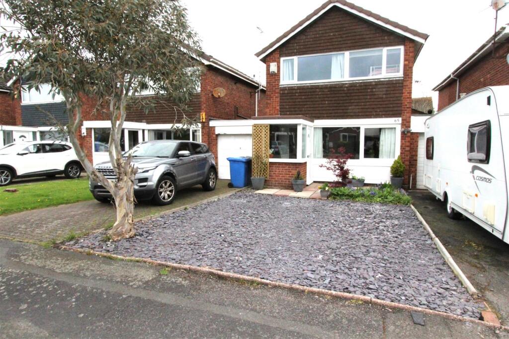 Main image of property: Rosebank, Lymm