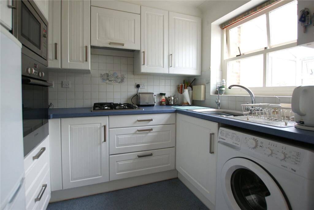 House in Wimborne, Happy Bottom, Corfe Mullen - View 3