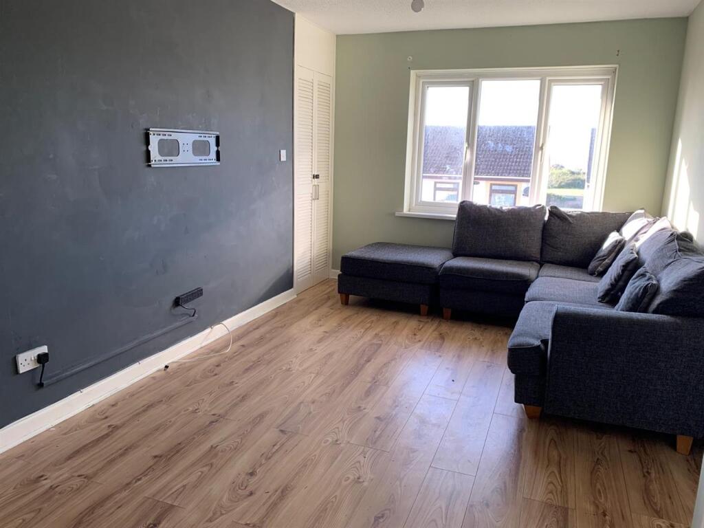 Apartment in Taunton - More