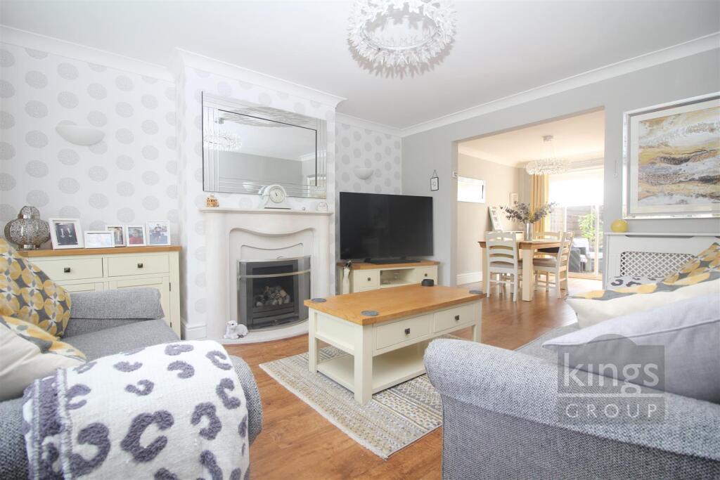 Deer Park, Harlow photo 2