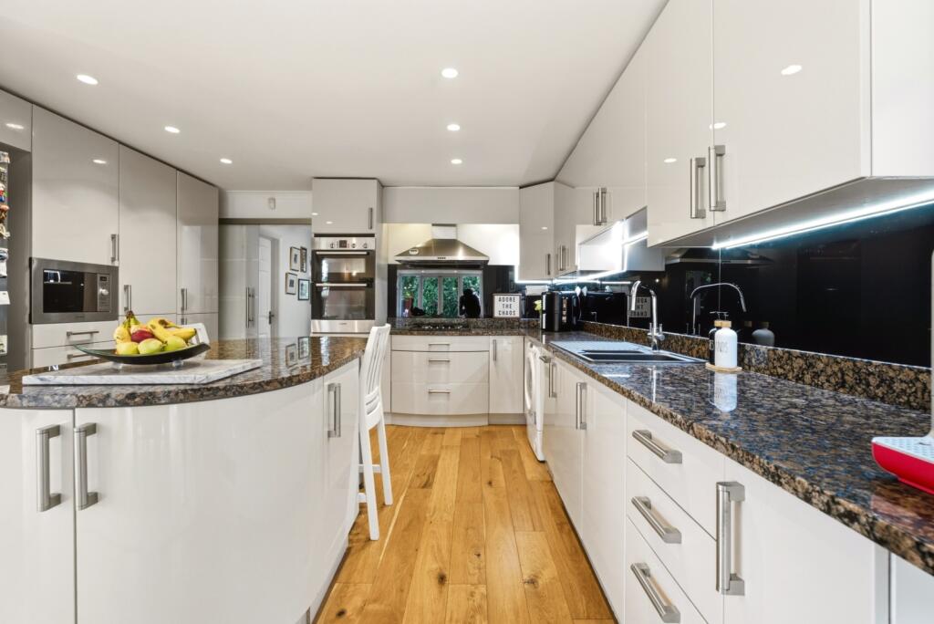House in St Albans, Tyttenhanger, The Camp - View 5