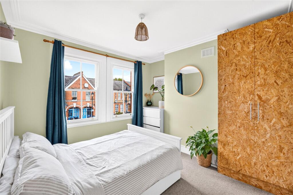 Apartment in London, Leyton - View 5