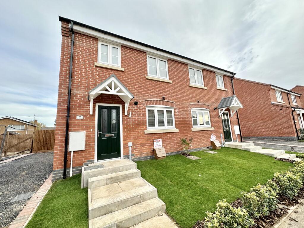3 Bedroom Semi-Detached in PE12 7RU
