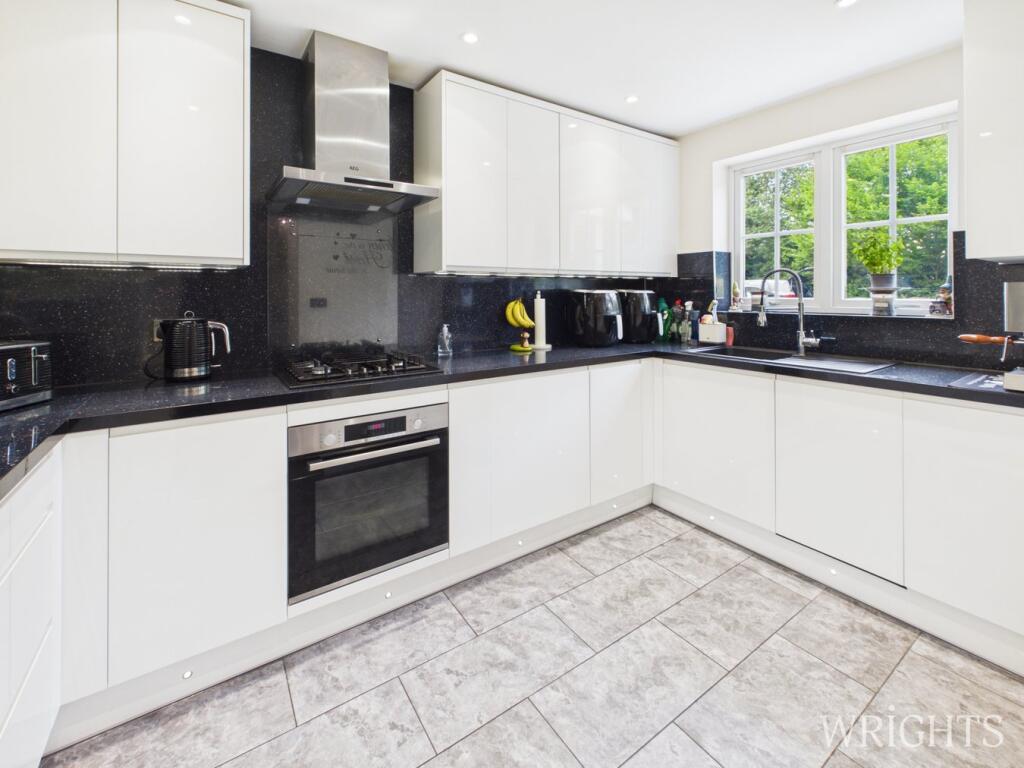 House in Hatfield, Hatfield Garden Village - View 4