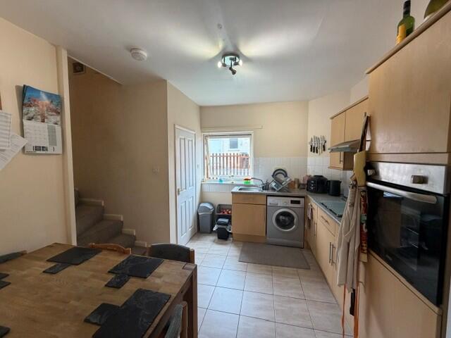 House in East Lindsey, Burgh le Marsh - More
