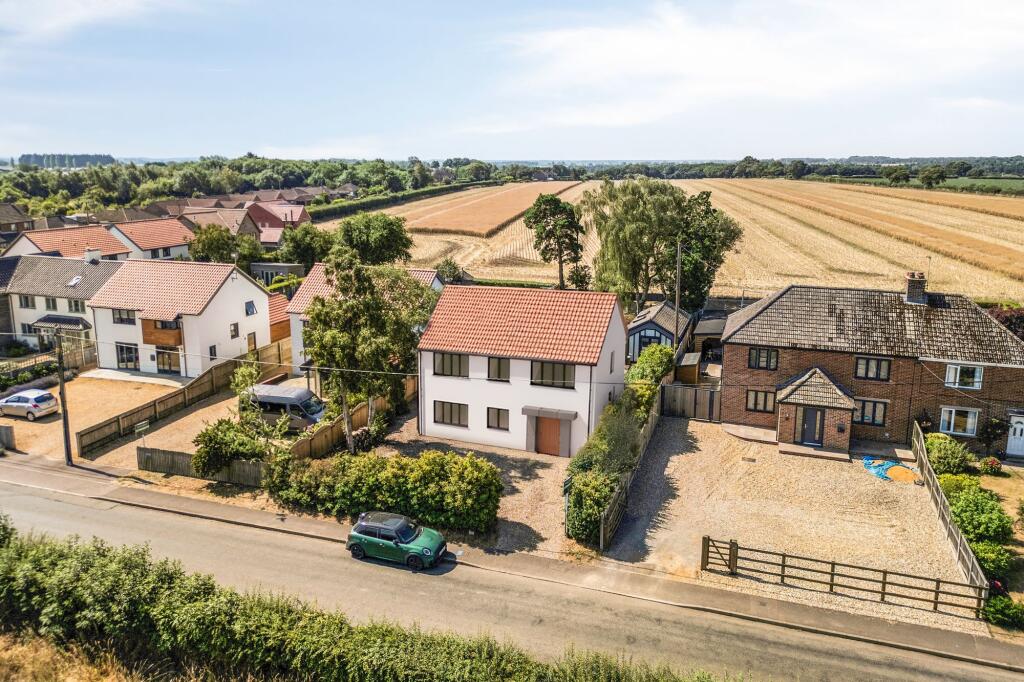Main image of property: Bungalow with Studio Annexe in Syderstone with Planning Consent for Detached Four/Five Bedroom House